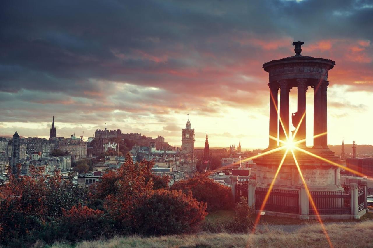 City Centre First Floor Family Suite Edimburgo Esterno foto