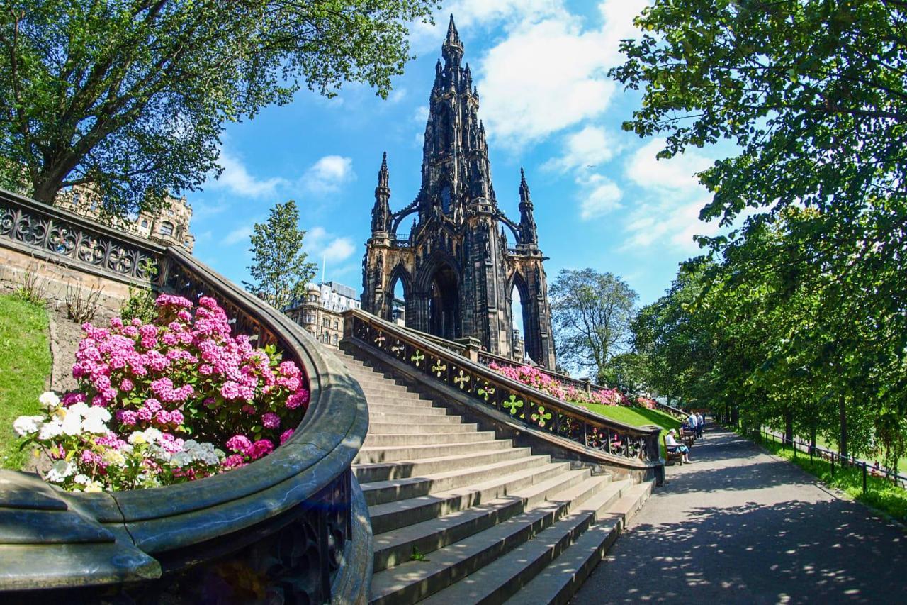 City Centre First Floor Family Suite Edimburgo Esterno foto
